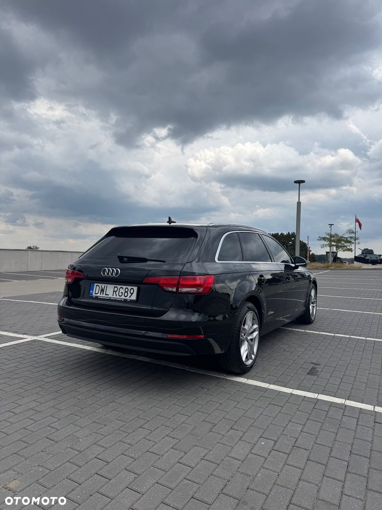 Audi A4 Avant 2.0 TDI S tronic - 6