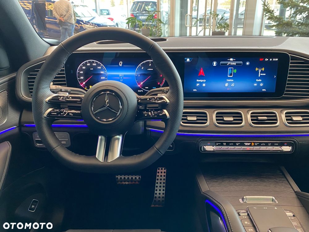 Mercedes-Benz GLS - 7