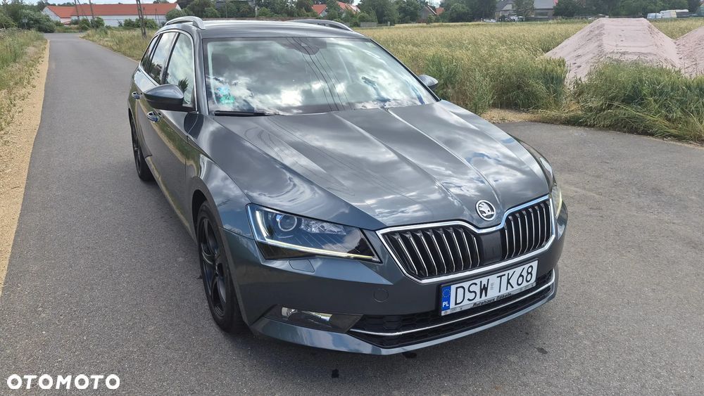 Skoda Superb 2.0 TDI Style - 4
