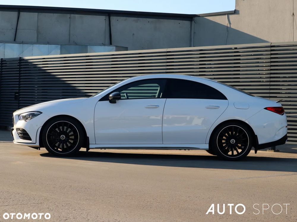 Mercedes-Benz CLA 250 4-Matic AMG Line 7G-DCT - 2