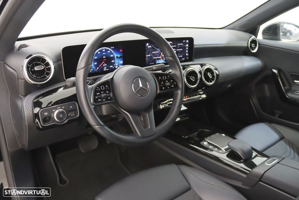 Mercedes-Benz A 250 e Style Plus - 3