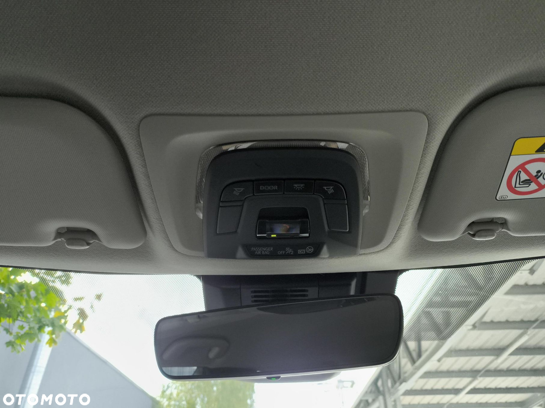 Toyota Corolla 1.8 Hybrid Style - 28
