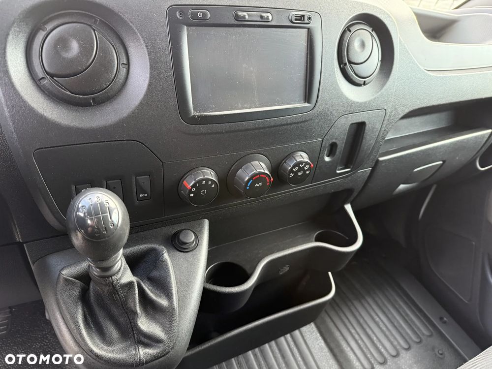 Renault Master Izoterma Winda - 22