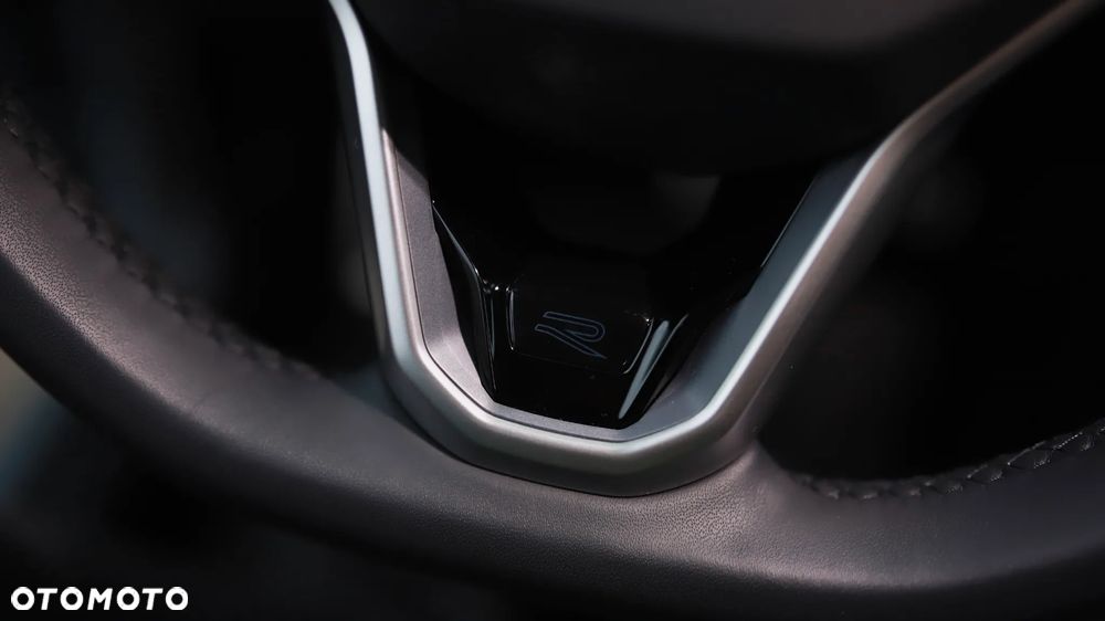 Volkswagen Golf - 30