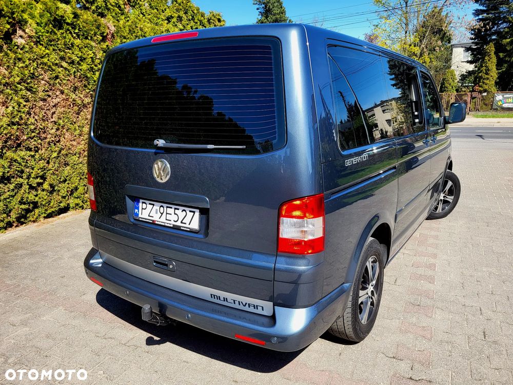 Volkswagen Multivan - 27