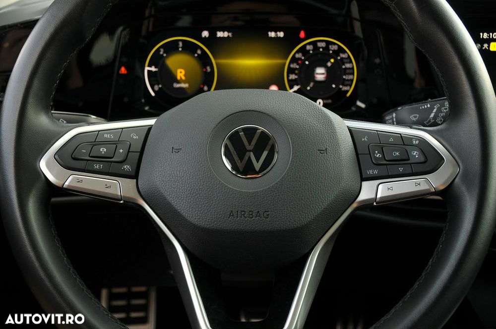 VOLKSWAGEN Golf 2022 — imagine 17