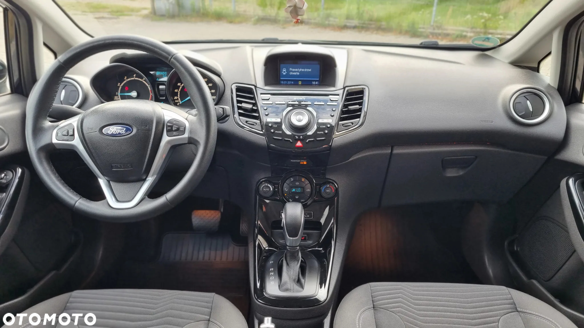 Ford Fiesta - 19