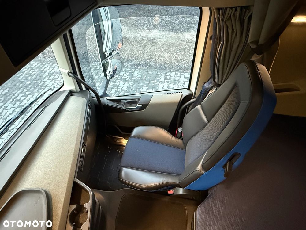 Volvo FH500 /EURO6/FULL LED/NAVI/KLIMA.POSTOJOWA/SPROWADZONY - 27