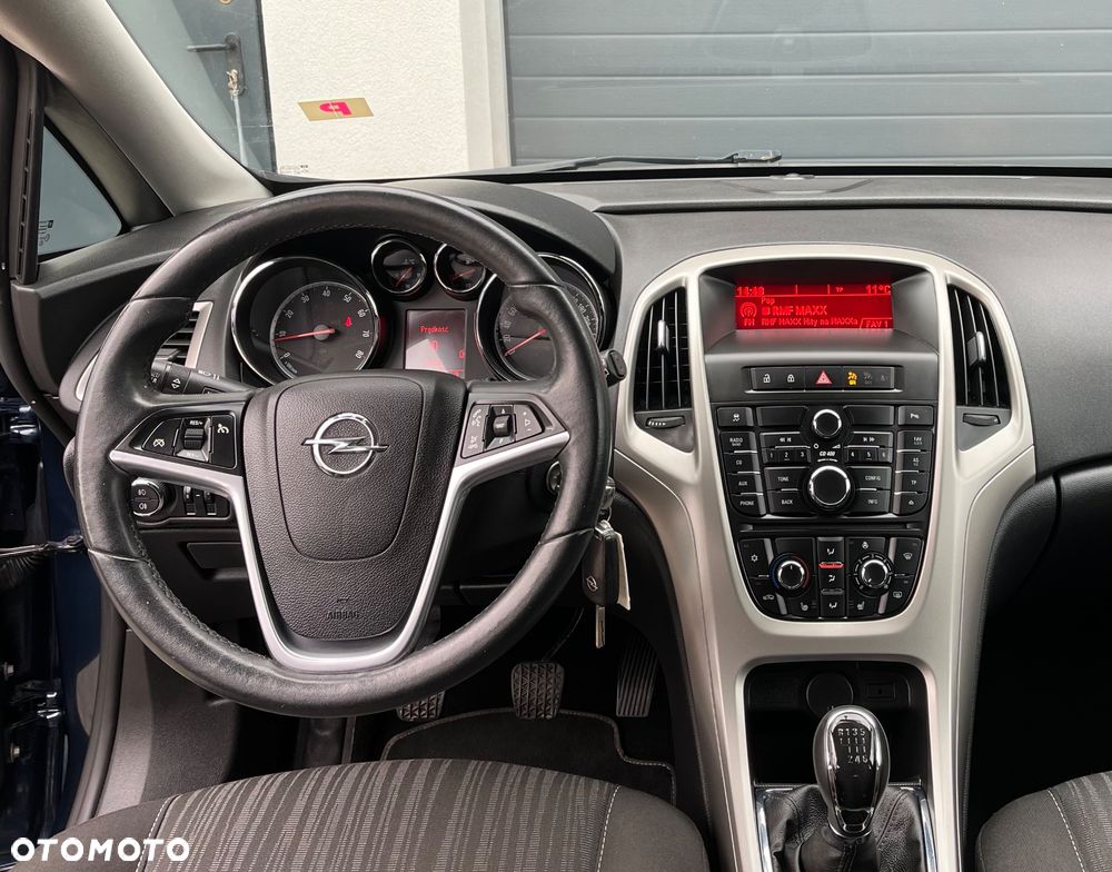 Opel Astra 1.4 T Cosmo EU6 - 8