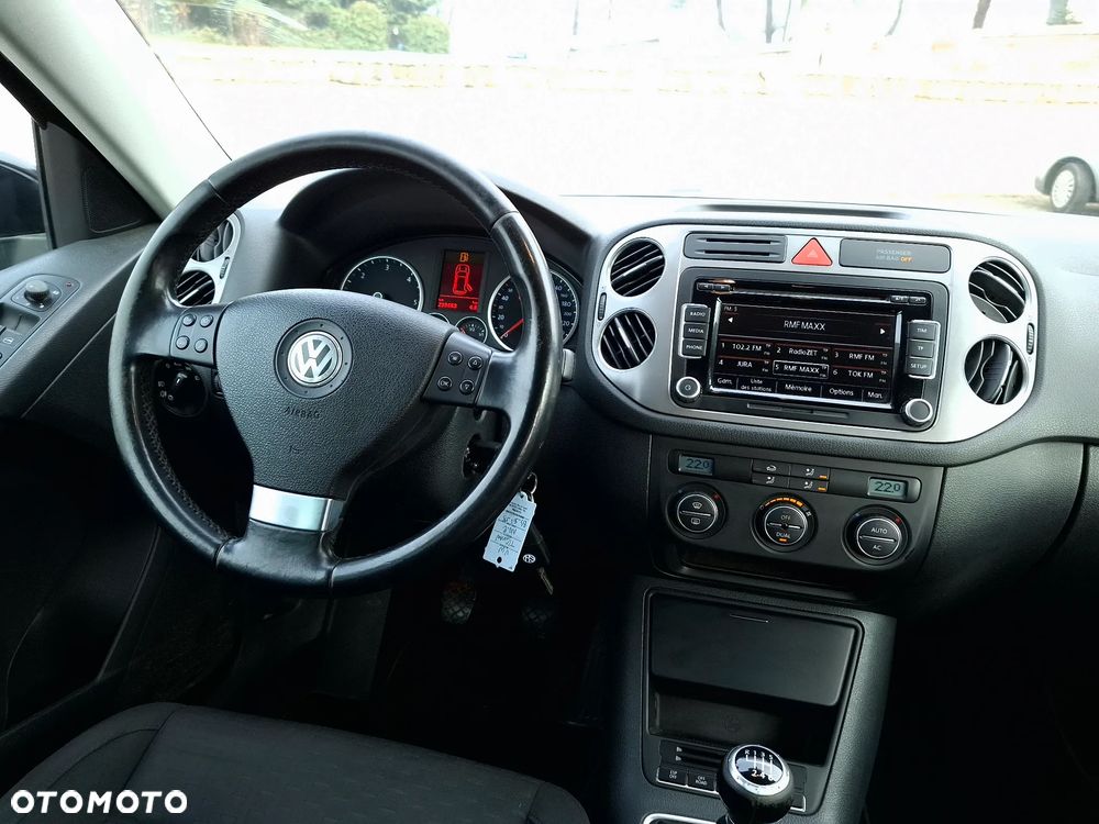 Volkswagen Tiguan 2.0 TDI DPF 4Motion Sport & Style - 18