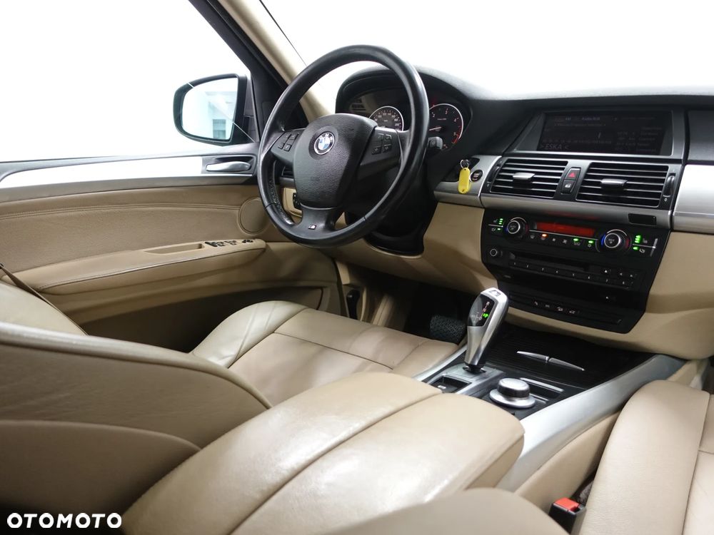 BMW X5 xDrive30d - 32