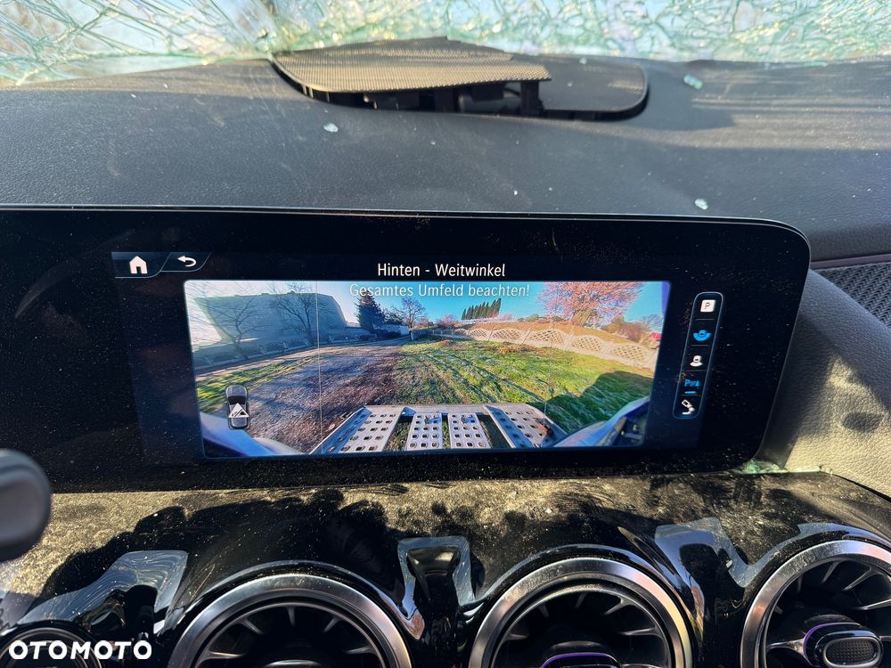 Mercedes-Benz GLA 220 d 4Matic 8G-DCT AMG Line Advanced Plus - 21