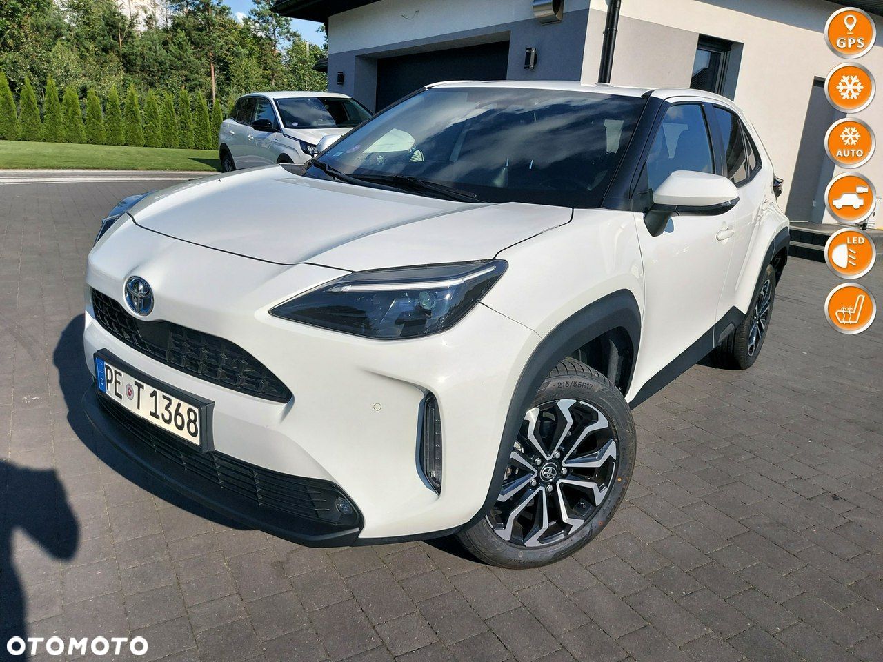 Toyota C-HR - 1