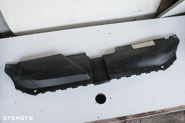 osłona pasa przód Audi A4 B8 8K0807081