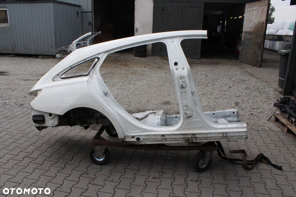 Mercedes CLA W117 ćwiartka tył prawa - 1