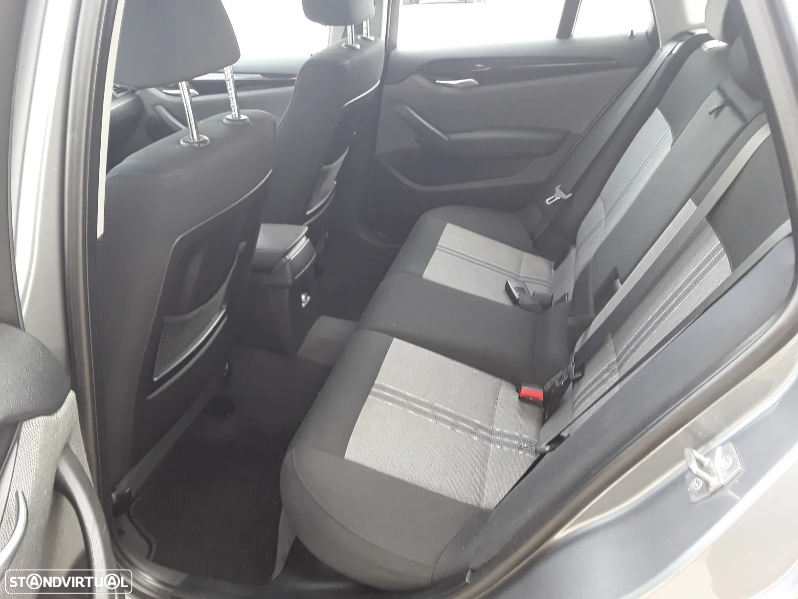 BMW X1 18 d sDrive - 20
