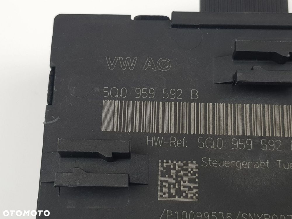 Sterownik Moduł drzwi Prawy Przód Audi A3 S3 8V 5Q0959592B - 10