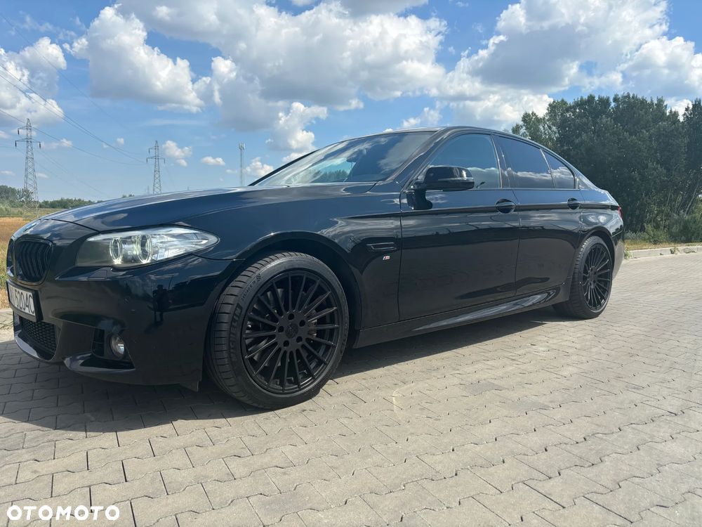 BMW Seria 5 535d xDrive - 13