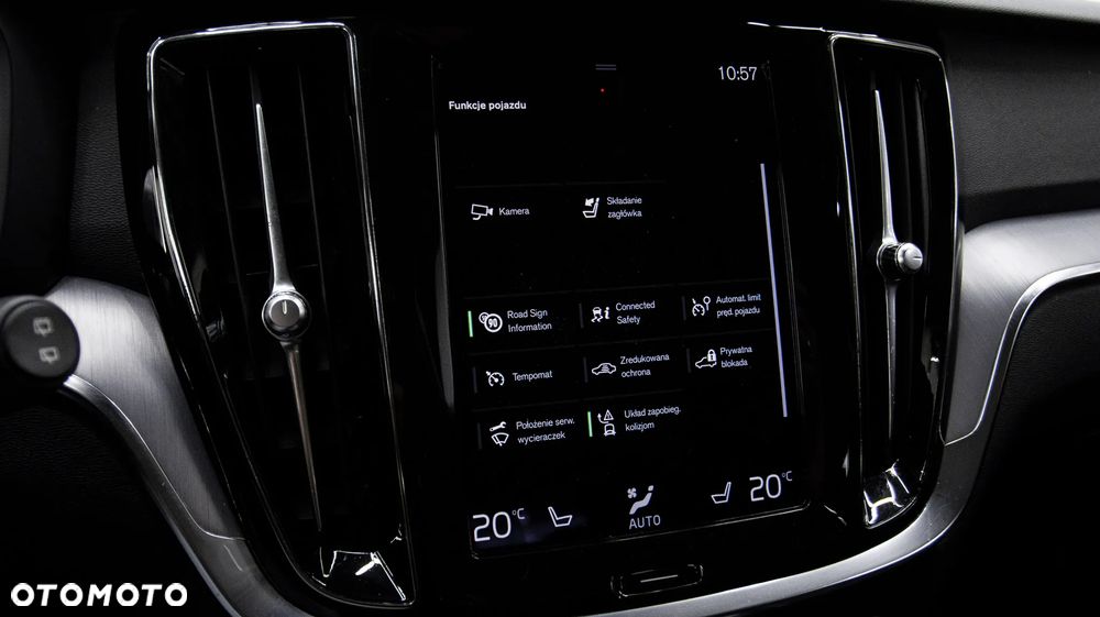 Volvo V60 B4 D Momentum Pro - 27