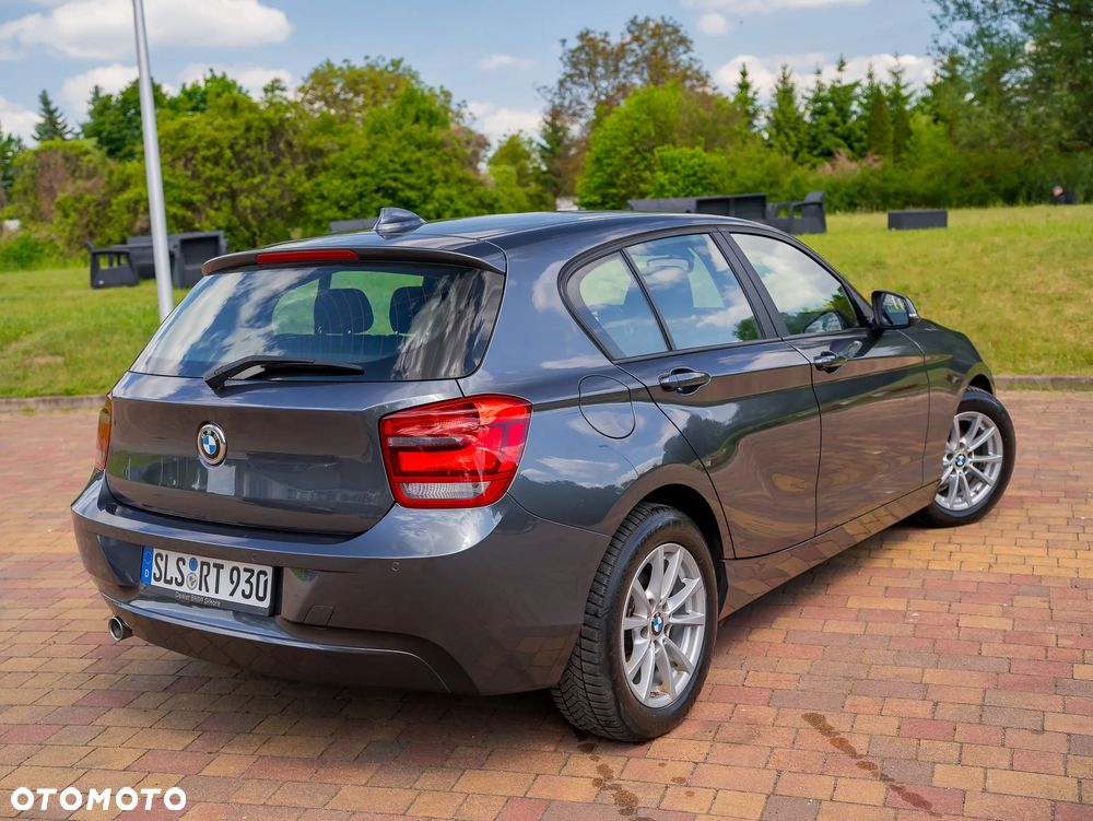 BMW Seria 1 116d Sport Line - 19