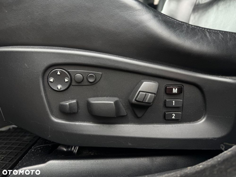 BMW Seria 5 520d Edition Exclusive - 13