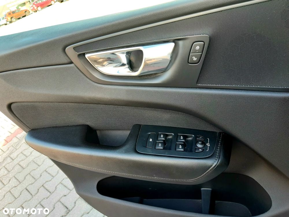Volvo XC 60 D4 SCR Inscription - 15