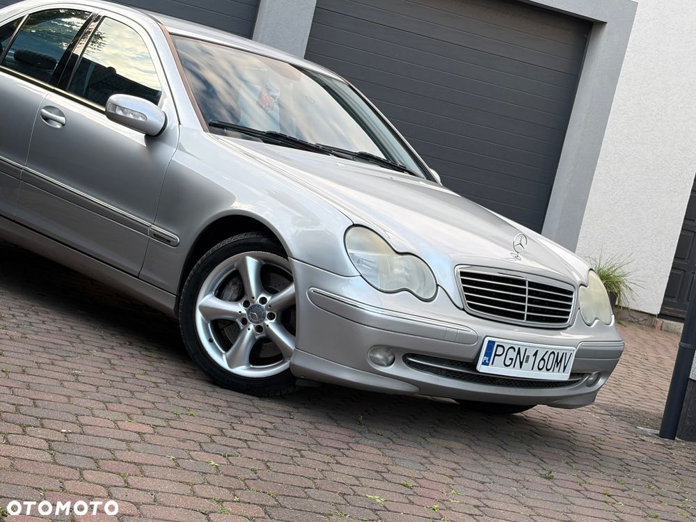 Mercedes-Benz Klasa C 180 Kompressor Avantgarde - 10