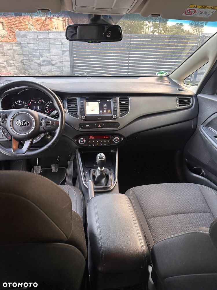 Kia Carens 1.6 GDI Business Line EU6 - 12