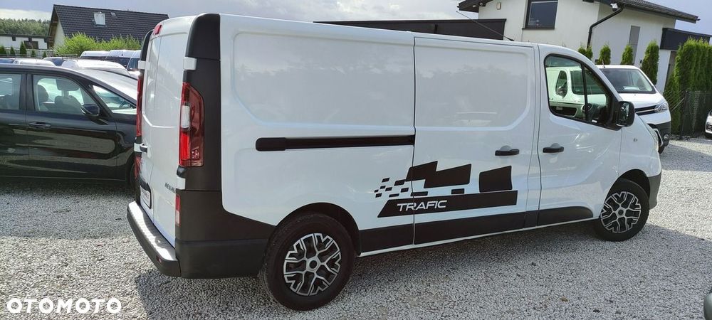 Renault Trafic - 17