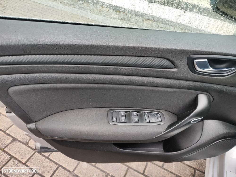 Renault Mégane 1.5 Blue dCi Limited - 13