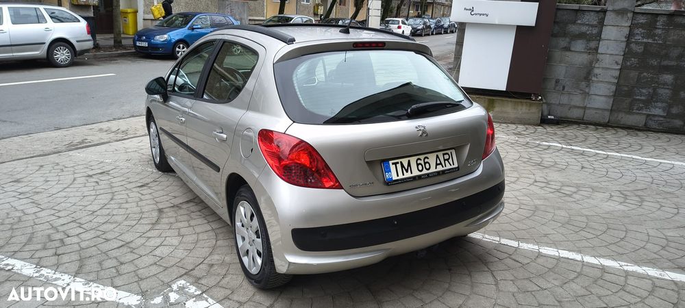 Peugeot 207 1.4 E Active - 3