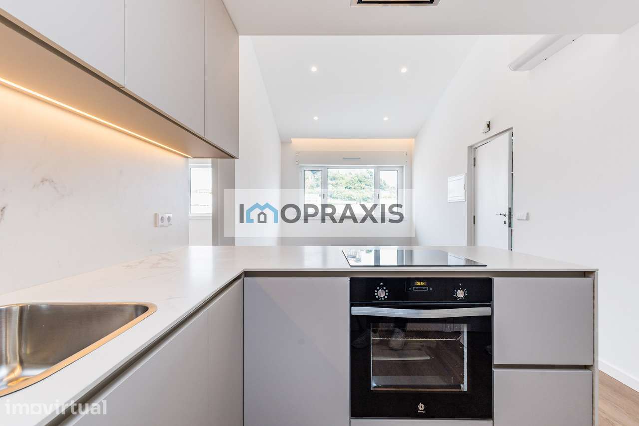 Apartamento T1 Moderno –Leiria- Vista Privilegiada para o Castelo - Grande imagem: 4/17
