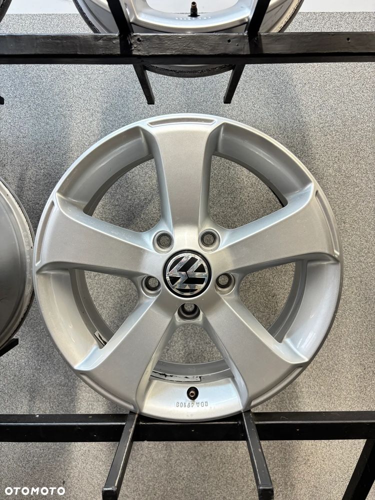 4 Felgi Alu Volkswagen Touran, Caddy, Golf 5, 6, 16" ET50 - 15