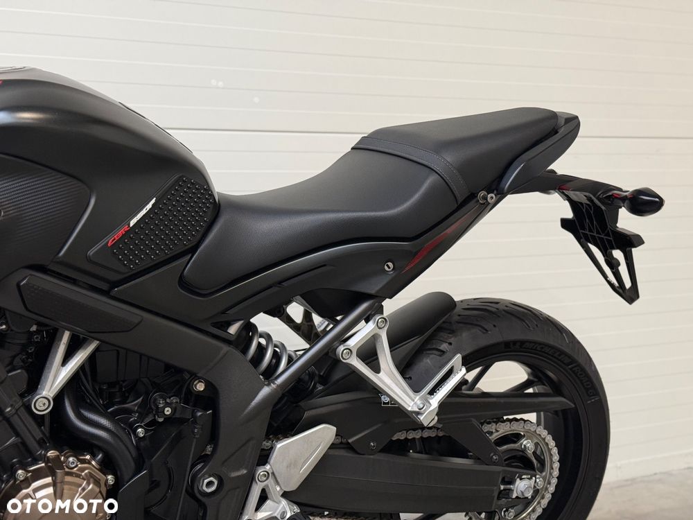 Honda CBR - 36
