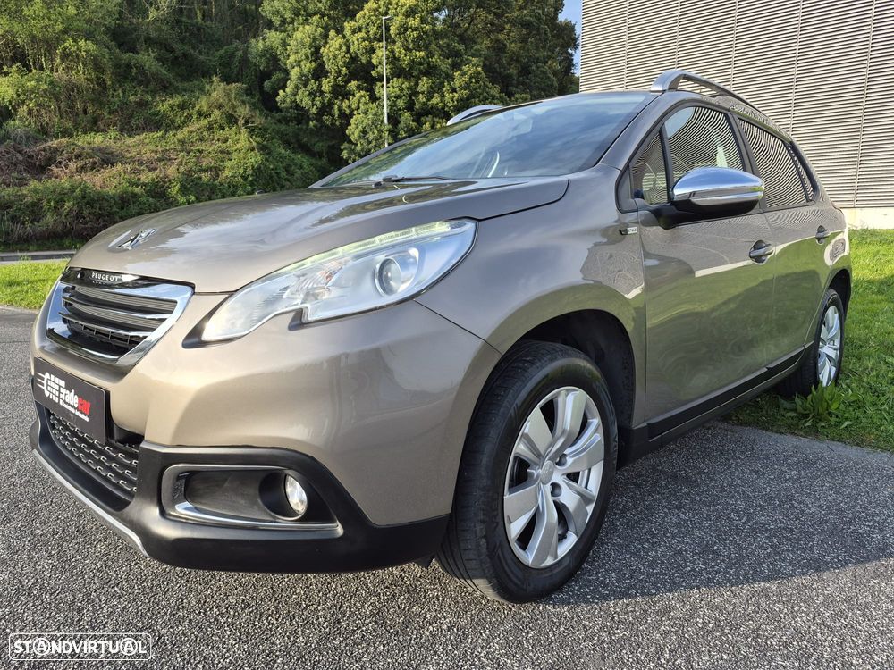 Peugeot 2008 1.2 PureTech Style - 9