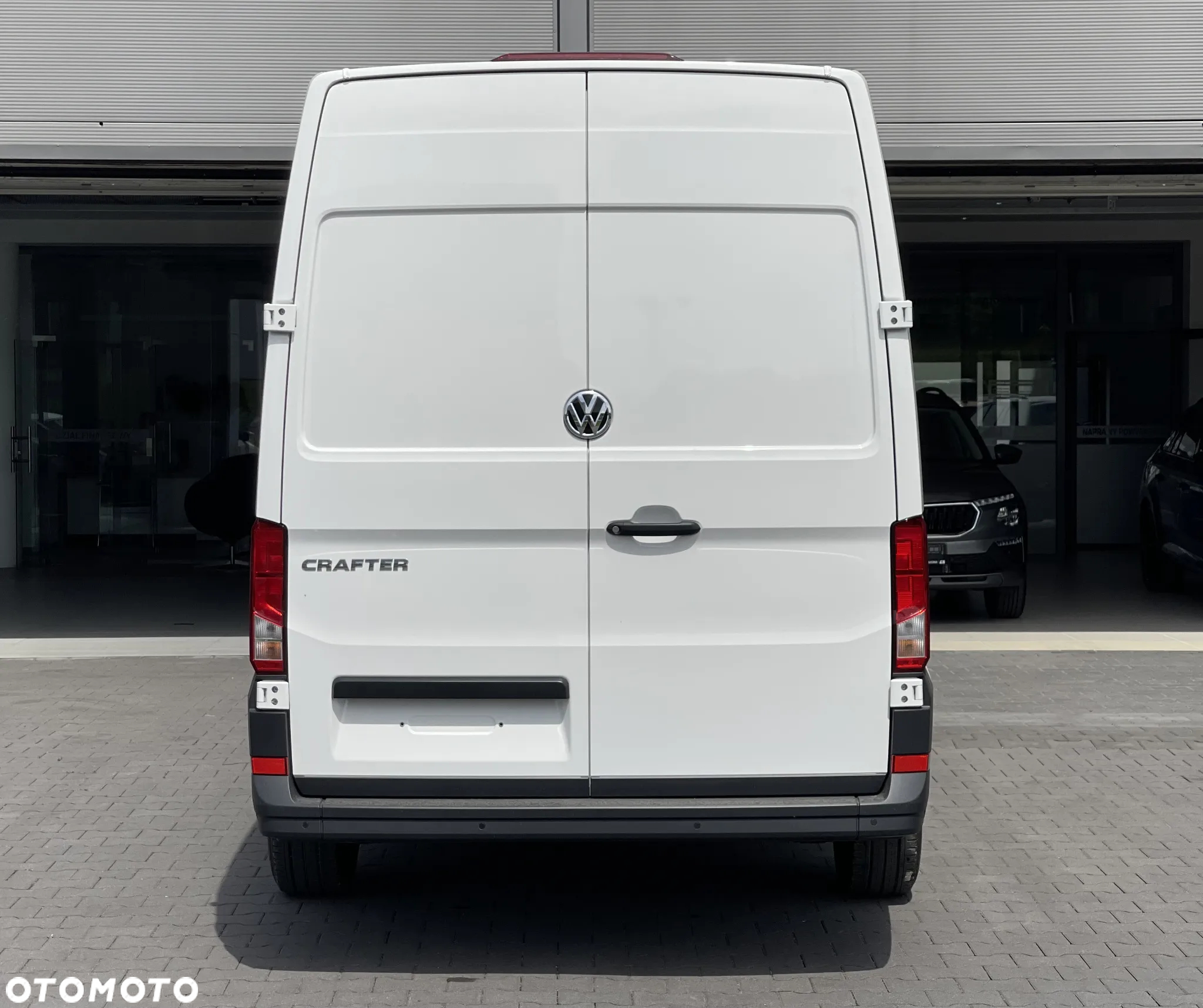Volkswagen CRAFTER FURGON OPTIMUM+ - 6