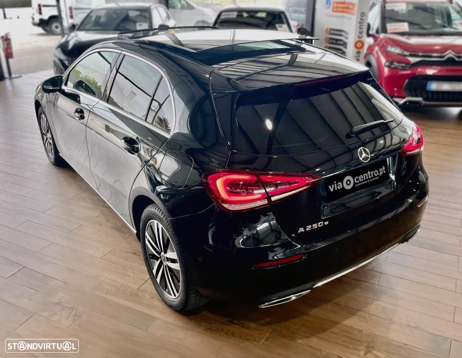 Mercedes-Benz A 250 e Progressive - 4