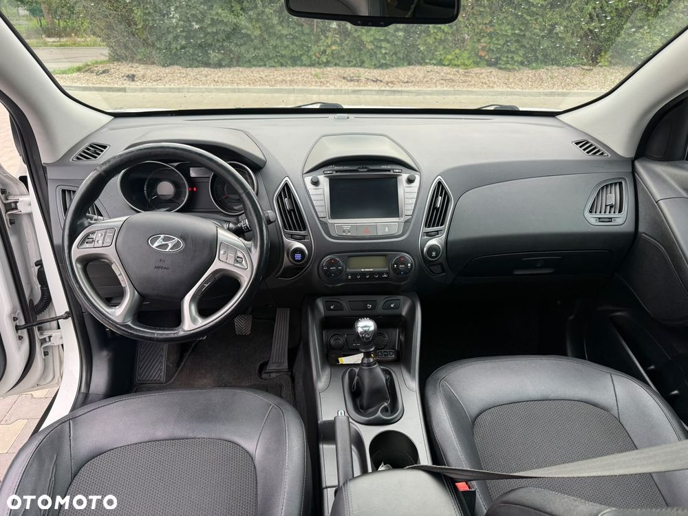 Hyundai ix35 - 13