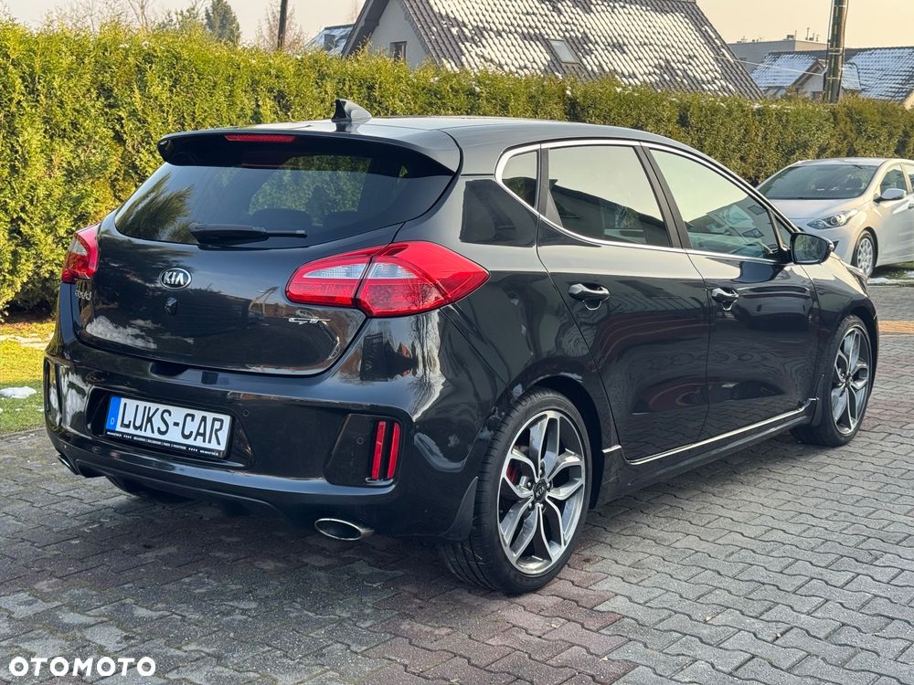 Kia Ceed 1.6 T-GDI GT-Challenge - 6