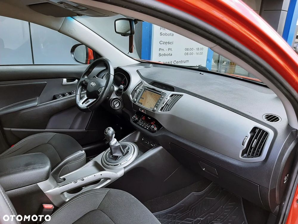 Kia Sportage 2.0 GDI L AWD - 9