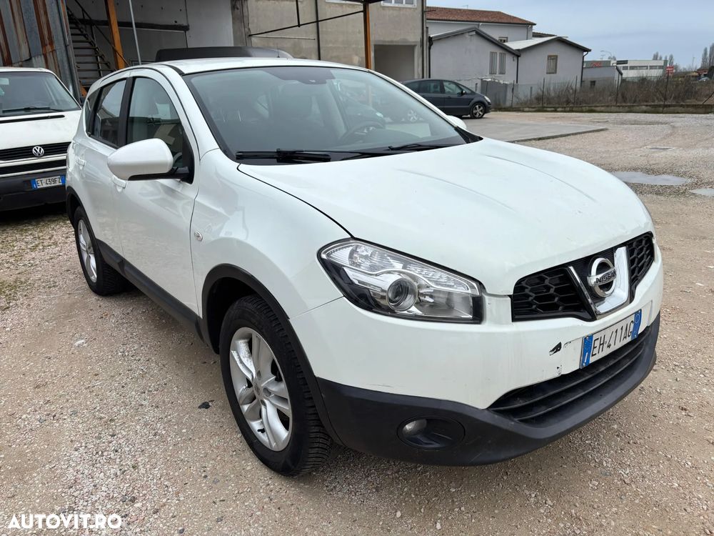 Nissan Qashqai 1.5 dCi DPF 360 - 2
