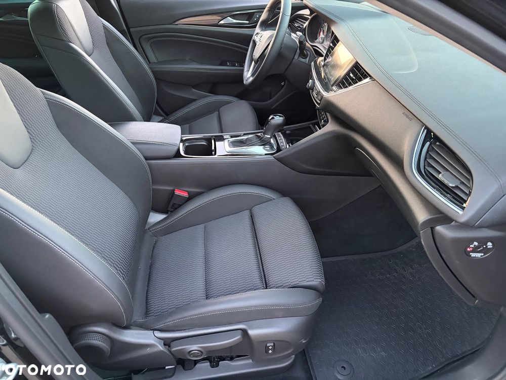 Opel Insignia 2.0 BiTurbo D 4x4 Automatik Innovation - 11