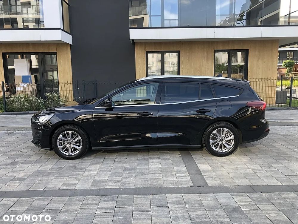 Ford Focus 1.0 EcoBoost mHEV Active Design - 8