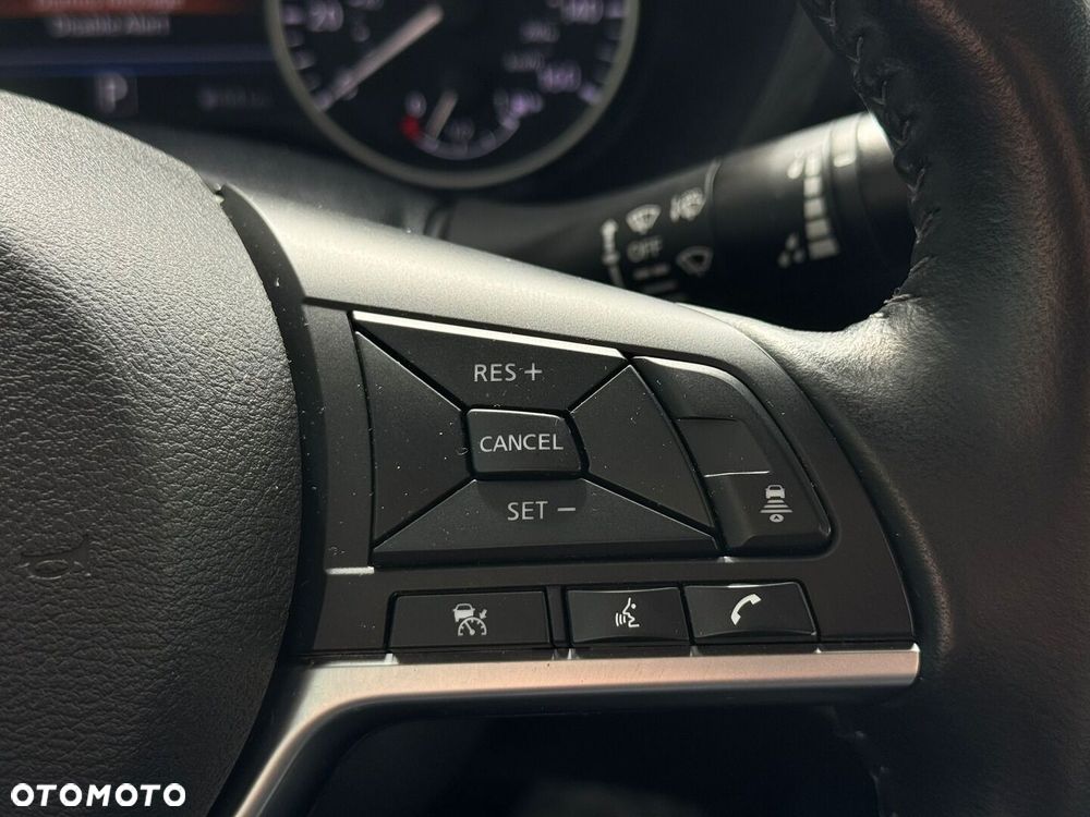 Nissan Sentra - 24