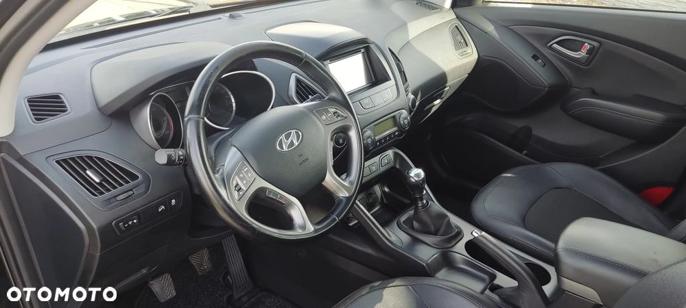 Hyundai ix35 1.7 CRDi 2WD blue Style - 10