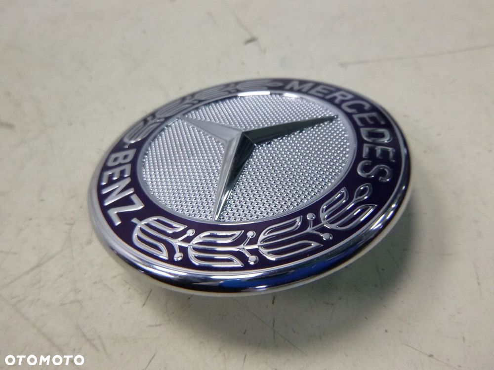 MERCEDES W205 W212 EMBLEMAT ZNACZEK LOGO - 3