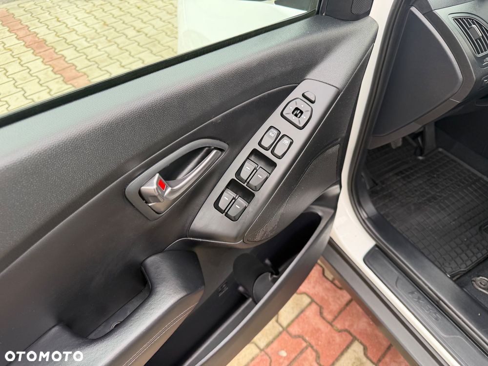 Hyundai ix35 1.7 CRDi Style 2WD - 31