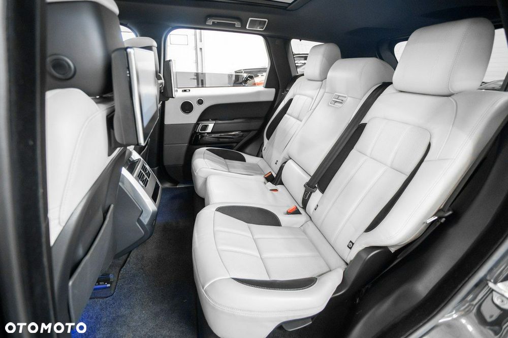 Land Rover Range Rover Sport - 36