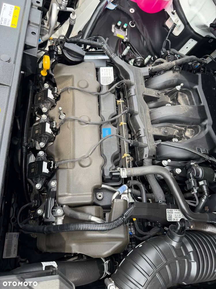 Kia Carnival - 41