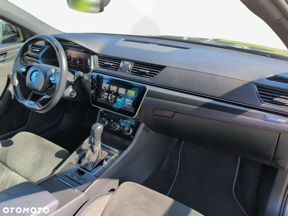Skoda Superb 2.0 TDI SCR Sportline DSG - 18